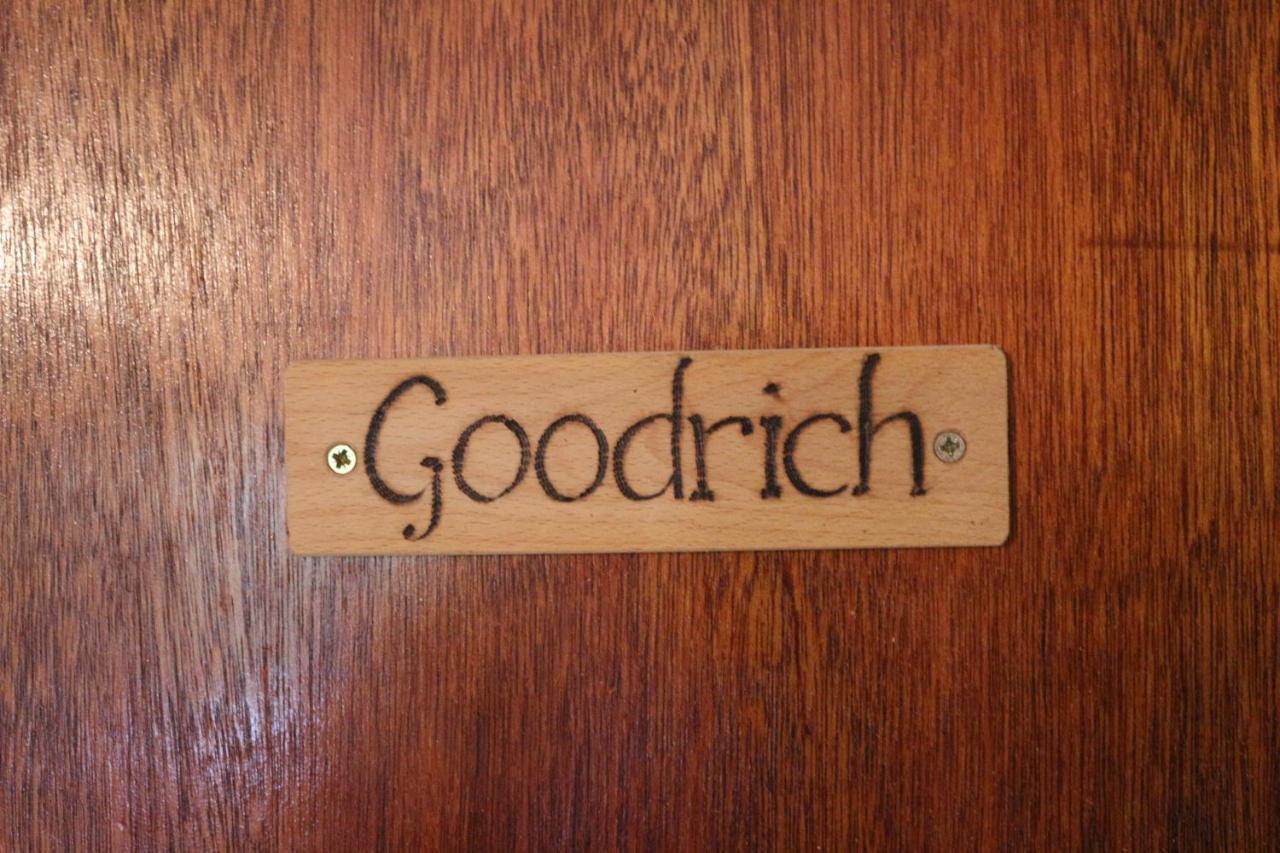 The Hostelrie At Goodrich Ross-on-Wye 외부 사진